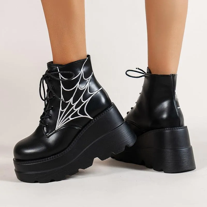 Spider Web Print Chunky Heel Boots - Women's Fashion Boots